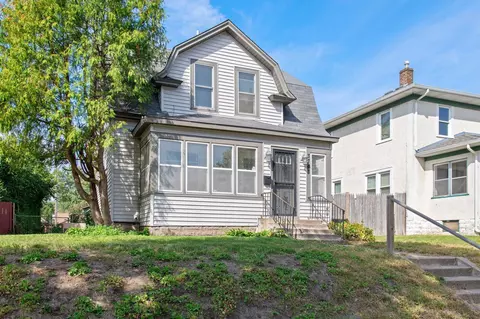3743 Dupont Ave N, Minneapolis, MN 55412