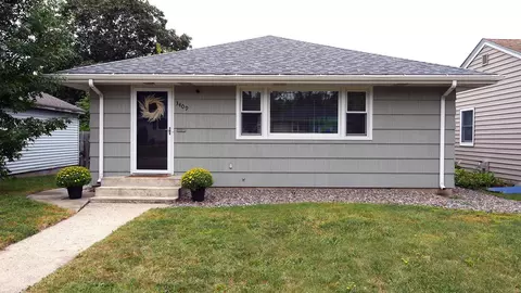3409 27th Ave N, Robbinsdale, MN 55422