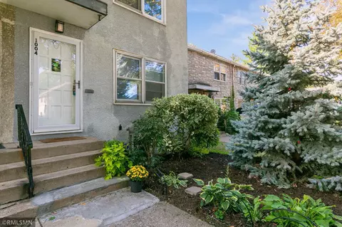 1004 Carroll Ave, Saint Paul, MN 55104