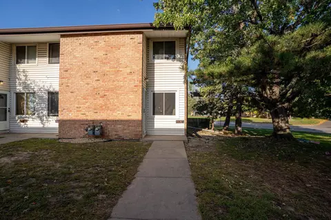 5924 83rd Pkwy N, Brooklyn Park, MN 55443