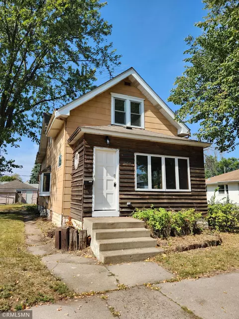644 2nd Ave S, South Saint Paul, MN 55075