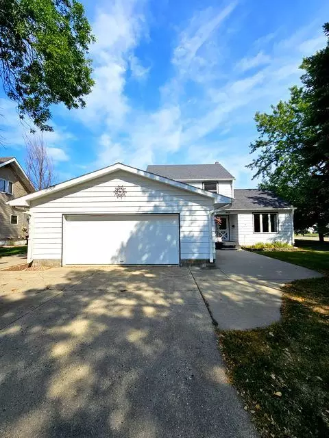 902 2nd Ave N, Wheaton, MN 56296 photo 4