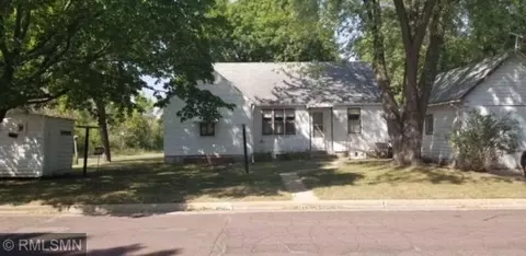716 Alice St, Jackson, MN 56143