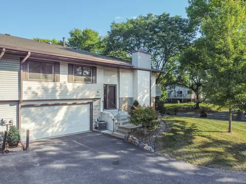4481 Churchill St N, Shoreview, MN 55126