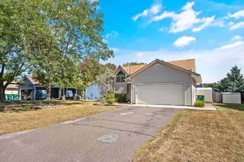 1395 Lydia Cir, Stillwater, MN 55082