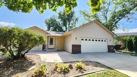 14775 80th Ave N, Maple Grove, MN 55311