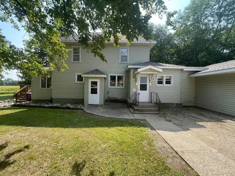 15988 County Road 4 NE, Spicer, MN 56288