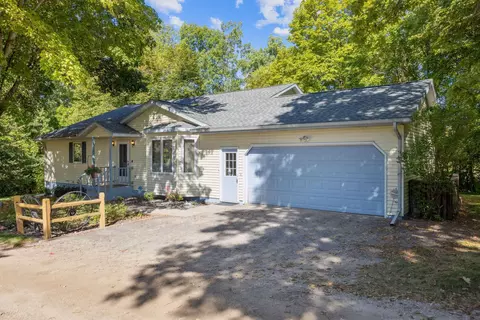 10572 116th St NW, Annandale, MN 55302