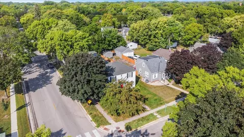 728 7th St SW, Willmar, MN 56201