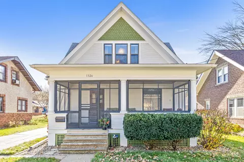 1326 Bush St, Red Wing, MN 55066