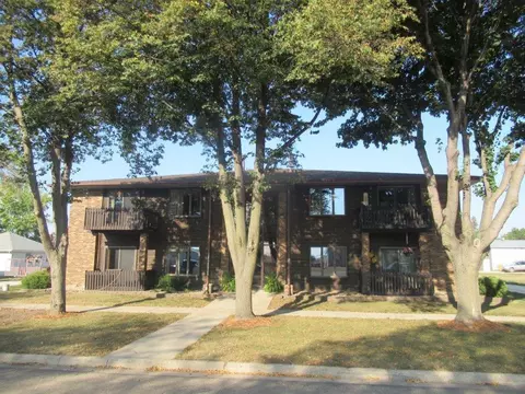 821 Mechanic St #3, Edgerton, MN 56128