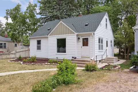 3840 Vera Cruz Ave N, Robbinsdale, MN 55422