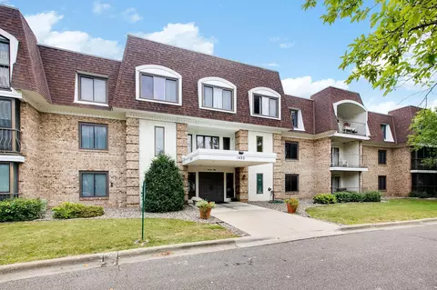 1450 Bidwell St #312, West Saint Paul, MN 55118