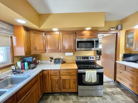 201 Ray Ave, Springfield, MN 56087 photo 19