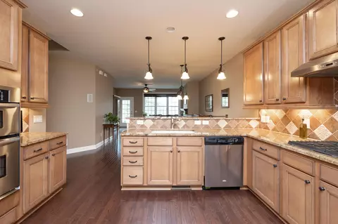 4832 Steeplechase Cir, Eagan, MN 55122 photo 34