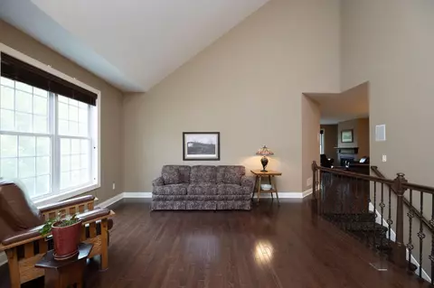 4832 Steeplechase Cir, Eagan, MN 55122 photo 26