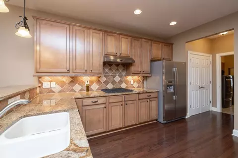 4832 Steeplechase Cir, Eagan, MN 55122 photo 38