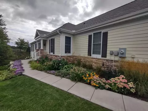 4832 Steeplechase Cir, Eagan, MN 55122 photo 8