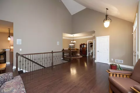 4832 Steeplechase Cir, Eagan, MN 55122 photo 27