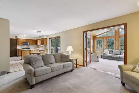 4862 Windsor Ct, Eagan, MN 55122 photo 6