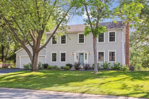 4862 Windsor Ct, Eagan, MN 55122