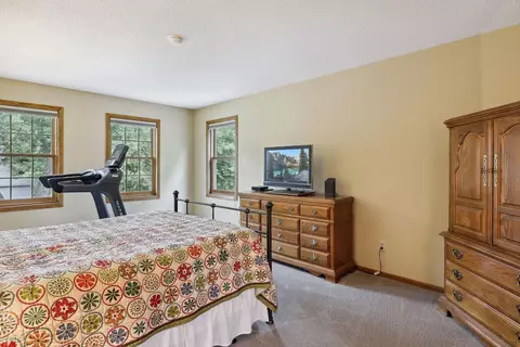 4862 Windsor Ct, Eagan, MN 55122 photo 17