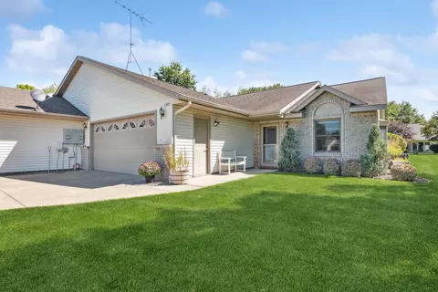 1305 Rum River Ct, Milaca, MN 56353
