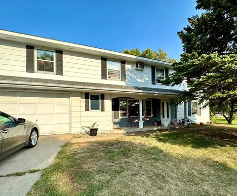 200 N Bruce St, Marshall, MN 56258