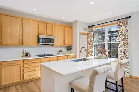 Kitchen - 2019 Schoolmaster Dr, Chaska, MN 55318 photo 3 of 7