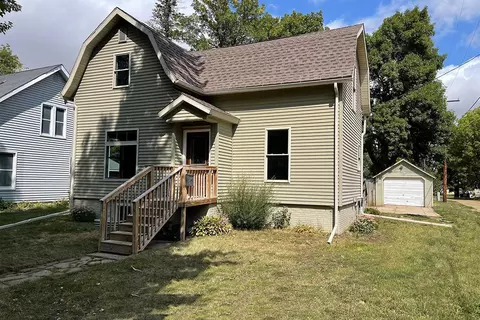 850 Rowland St, Tracy, MN 56175
