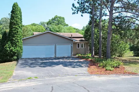 16683 Sycamore St NW, Andover, MN 55304