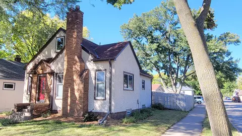 4600 35th Ave S, Minneapolis, MN 55406
