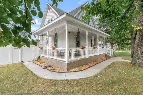 703 23rd Ave N, Saint Cloud, MN 56303