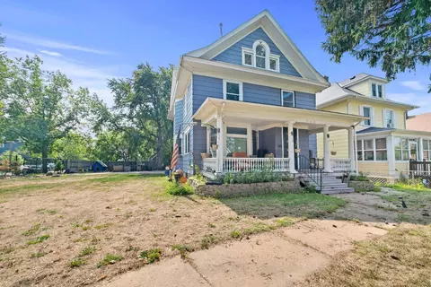732 Jenks Ave, Saint Paul, MN 55106