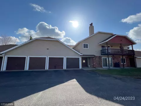 4463 Westdel Rd, Farmington, MN 55024