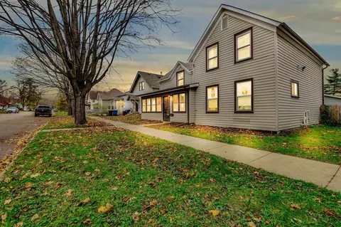 110 W 6th St, Red Wing, MN 55066