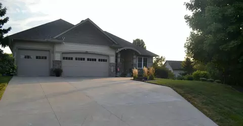26835 Stirling Ct, Elko New Market, MN 55020