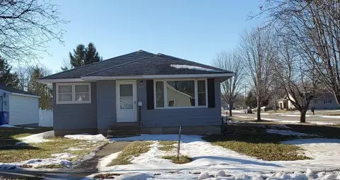 810 9th St, Granite Falls, MN 56241