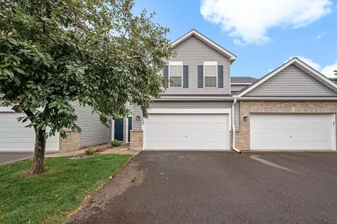 1222 Bergmann Dr, Stillwater, MN 55082