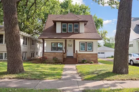 1642 Marshall Ave, Saint Paul, MN 55104