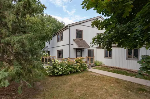 2012 26th Ave NW, Rochester, MN 55901