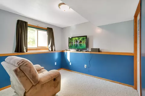 1324 Crestridge Ln, Eagan, MN 55123 photo 33