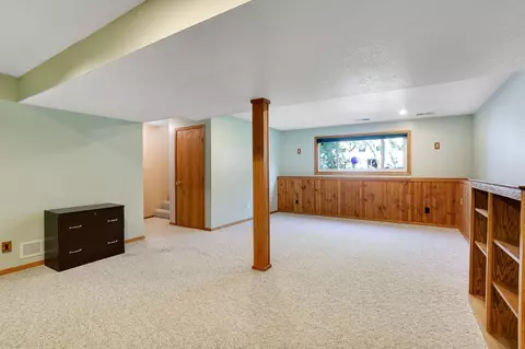 1324 Crestridge Ln, Eagan, MN 55123 photo 30