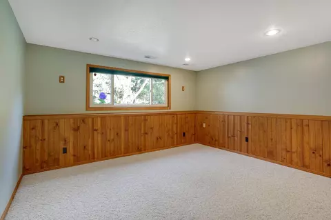 1324 Crestridge Ln, Eagan, MN 55123 photo 27