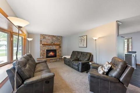 6818 118th Ave N, Champlin, MN 55316 photo 5