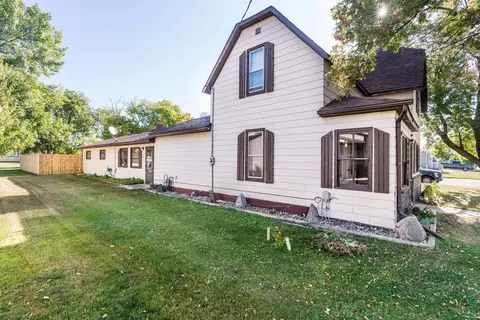 347 5th St NE, Perham, MN 56573 photo 6