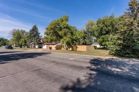 347 5th St NE, Perham, MN 56573 photo 8