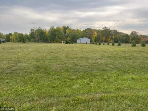 40740 10th Ave, Isle, MN 56342
