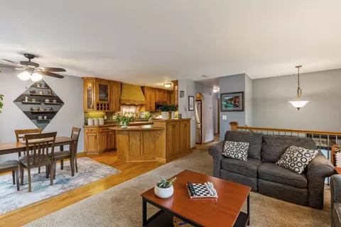 14074 Heywood Path, Apple Valley, MN 55124
