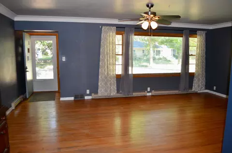 1111 N 6th St, Montevideo, MN 56265 photo 6
